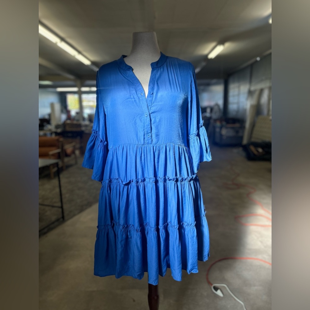 Blue dress